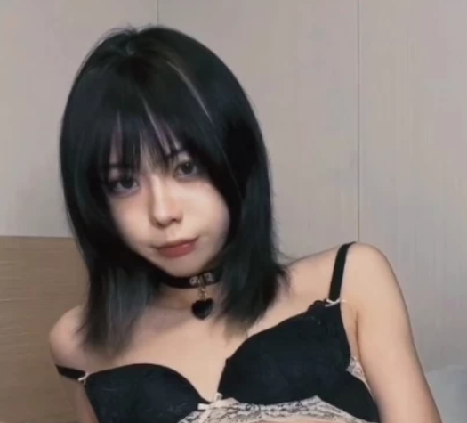 推特伪娘茶茶酱最新三人游合集 【11V/459MB】