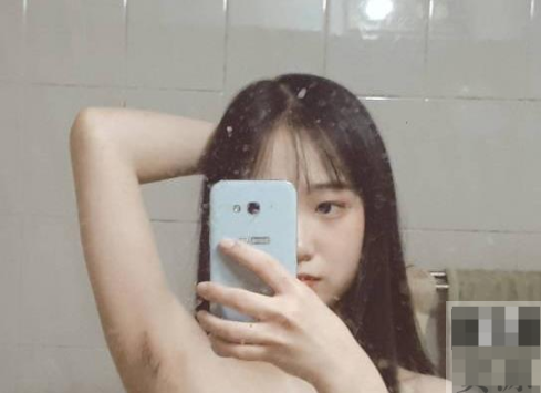 娇嫩大一妹温泉合集作品80部【40G】