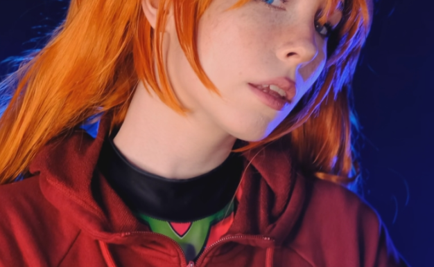 MollyRedWolf私藏COS补档105部(145G)